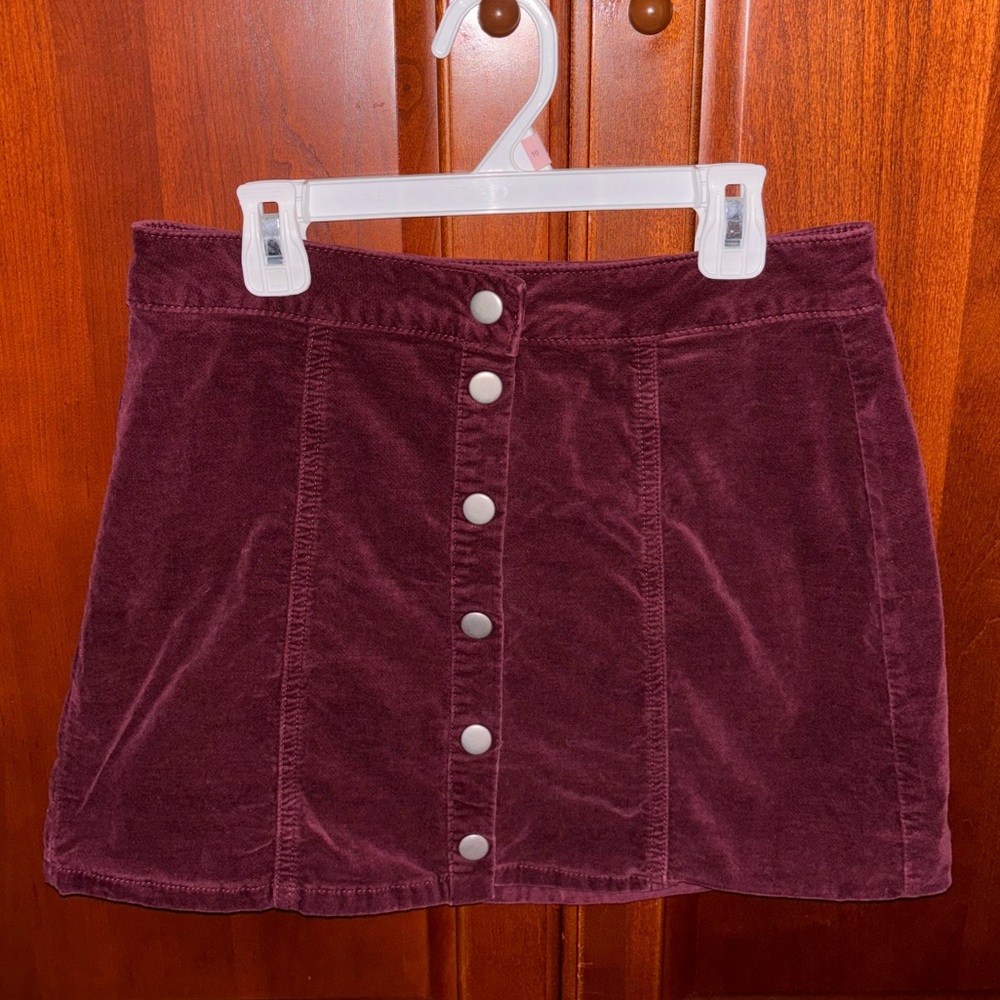 Brandy Melville skirt